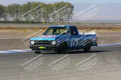 media/Oct-01-2022-24 Hours of Lemons (Sat) [[0fb1f7cfb1]]/10am (Front Straight)/